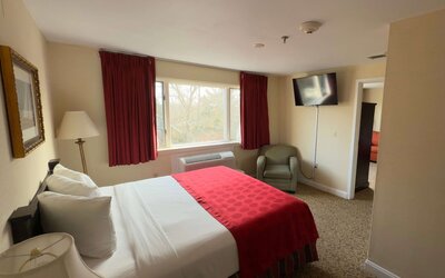 Ramada by Wyndham Seekonk Providence Area