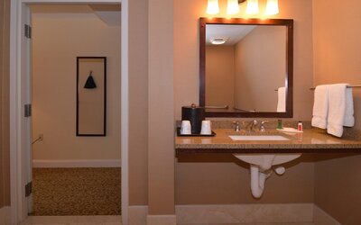 Ramada by Wyndham Seekonk Providence Area