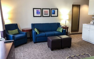 Comfort Suites Regency Park