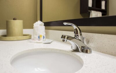 Comfort Suites Regency Park