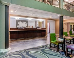 La Quinta Inn & Suites by Wyndham Raleigh Durham Intl AP