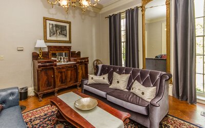 Linden Row Inn