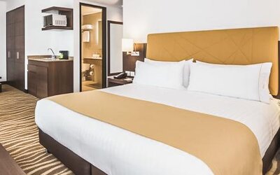 Holiday Inn Express & Suites Bogotá DC