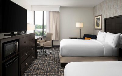 DoubleTree by Hilton Richmond - Midlothian
