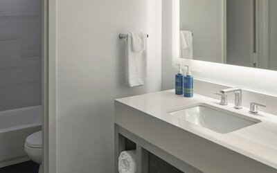 Four Points by Sheraton Richmond Airport