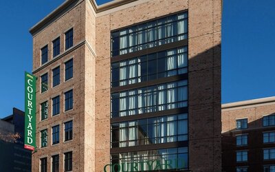 Courtyard by Marriott Richmond Downtown