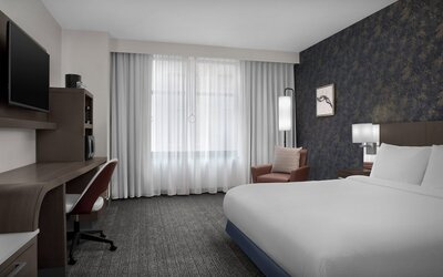 Courtyard by Marriott Richmond Downtown