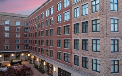 Courtyard by Marriott Richmond Downtown