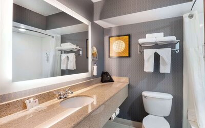 Best Western Premier Richmond City Gateway