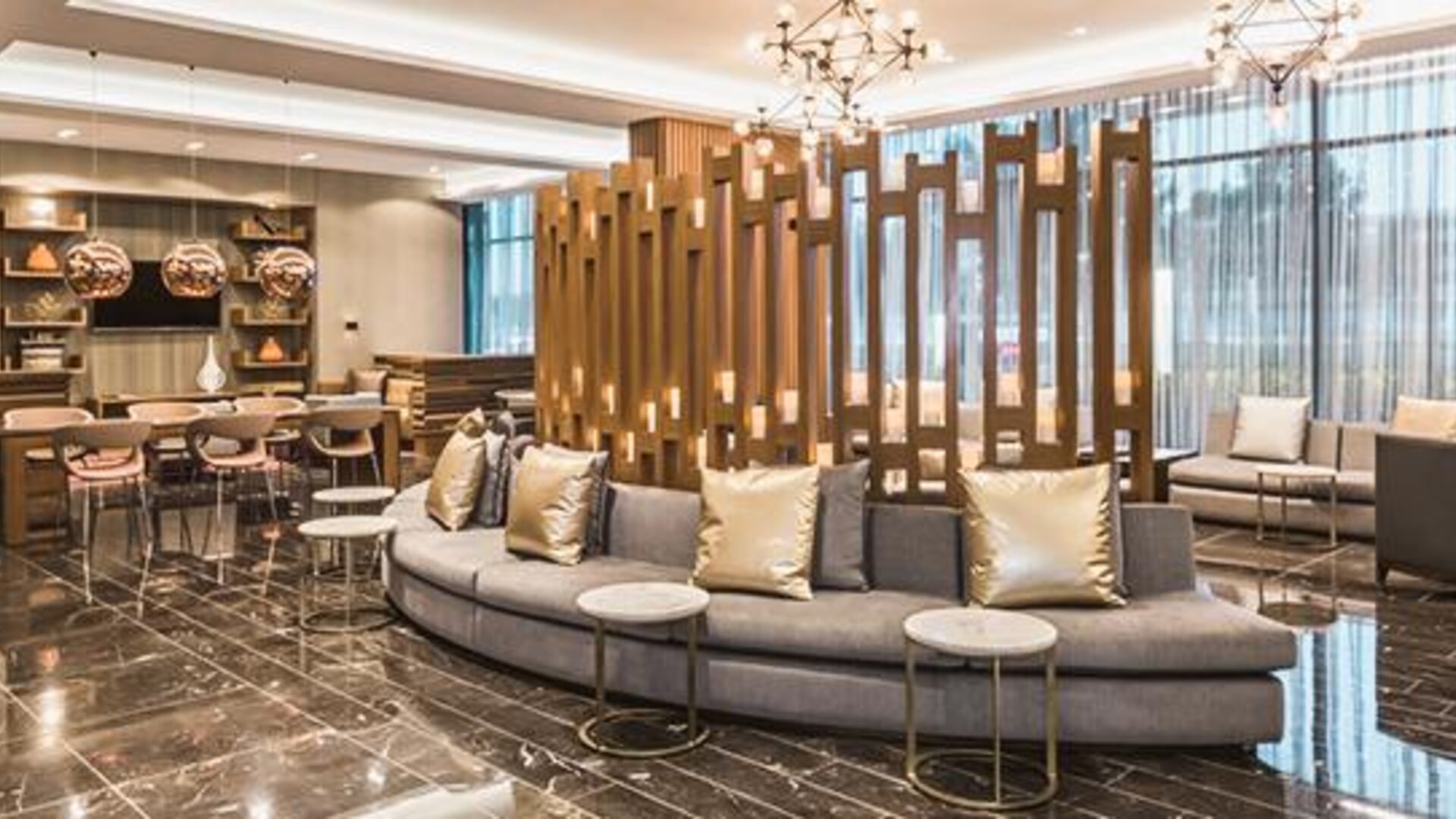 Courtyard By Marriott Bogota Airport