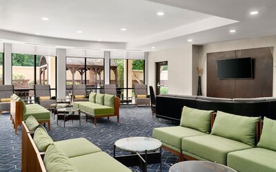 Courtyard by Marriott Richmond North