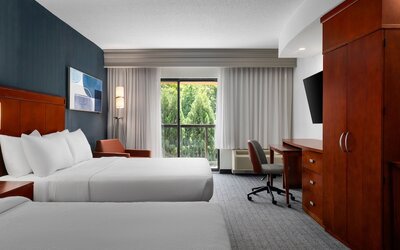 Courtyard by Marriott Richmond North