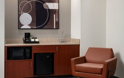 Courtyard by Marriott Richmond North