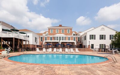 Virginia Crossings Hotel, Tapestry Collection by Hilton