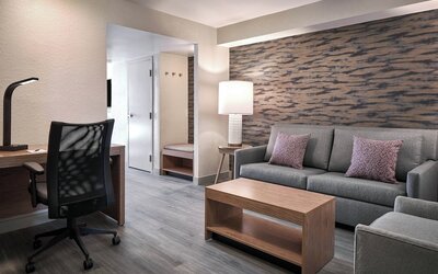 Sheraton Richmond Airport Hotel