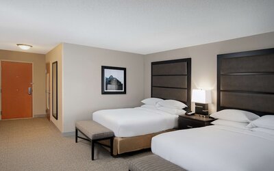 DoubleTree by Hilton Richmond Airport