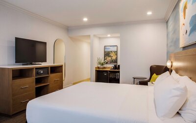 Ayres Hotel & Spa Moreno Valley