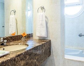 NH Bogotá Pavillon Royal