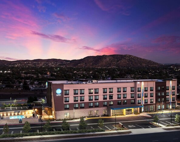 Tru by Hilton Norco Eastvale
