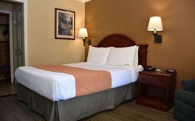 Dynasty Suites Redlands