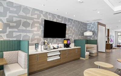 Home2 Suites by Hilton Riverside Downtown Convention Center