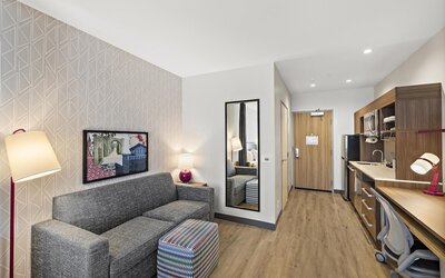 Home2 Suites by Hilton Riverside Downtown Convention Center