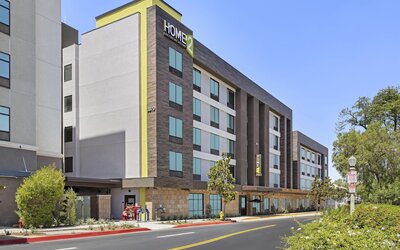 Home2 Suites by Hilton Riverside Downtown Convention Center