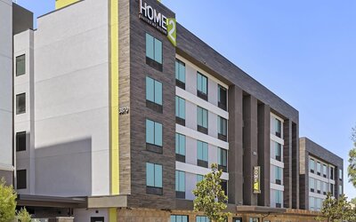 Home2 Suites by Hilton Riverside Downtown Convention Center