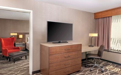 DoubleTree by Hilton Hotel San Bernardino
