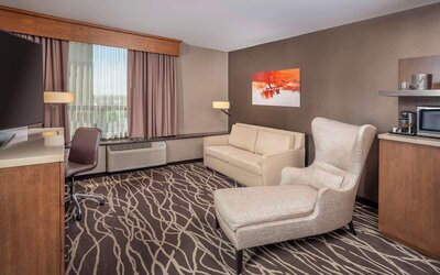 DoubleTree by Hilton Hotel San Bernardino