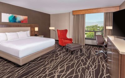 DoubleTree by Hilton Hotel San Bernardino