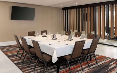 DoubleTree by Hilton Hotel San Bernardino