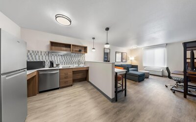 Everhome Suites San Bernardino - Loma Linda