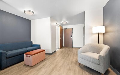 Everhome Suites San Bernardino - Loma Linda
