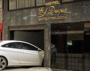 Duque Centro Internacional