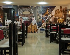 Duque Centro Internacional