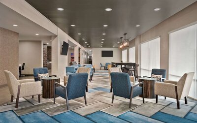 La Quinta Inn & Suites by Wyndham San Bernardino