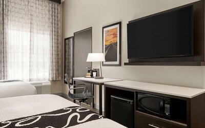 La Quinta Inn & Suites by Wyndham San Bernardino