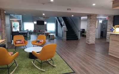 Spark by Hilton Redlands