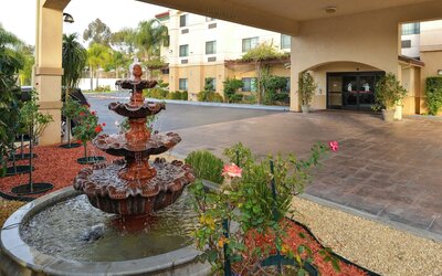 Citrus Suites Redlands Loma Linda Hotel
