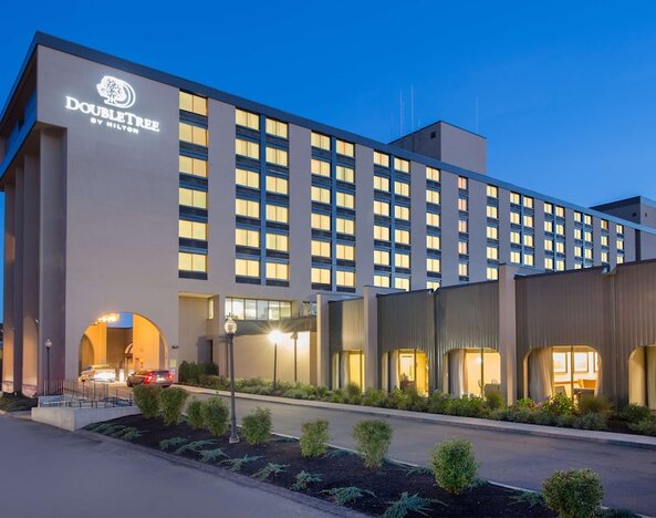 DoubleTree by Hilton Boston North Shore