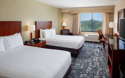 DoubleTree by Hilton Boston North Shore