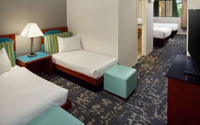 DoubleTree by Hilton Boston North Shore