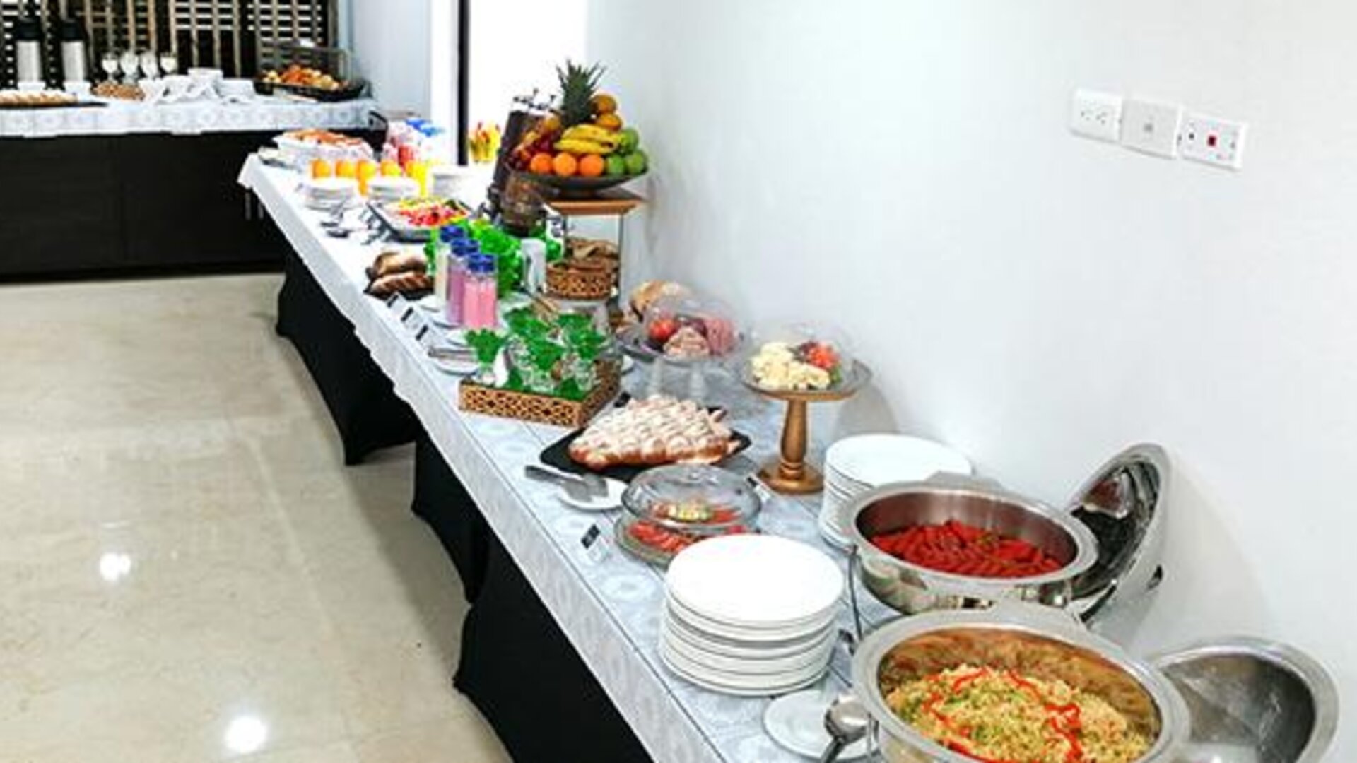 Richmond Suites Hotel y Centro de Negocios