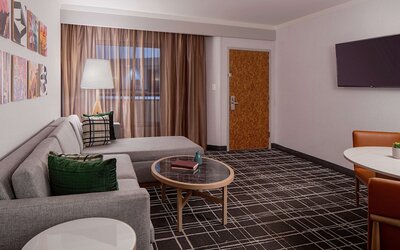 DoubleTree Suites by Hilton Hotel Salt Lake City