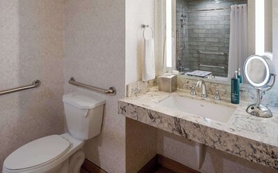 DoubleTree Suites by Hilton Hotel Salt Lake City