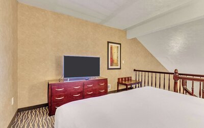 Room, 1 King Bed, Non Smoking