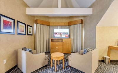 Room, 2 Queen Beds, Non Smoking