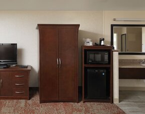 Crystal Inn Hotel & Suites Salt Lake City