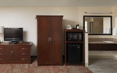 Crystal Inn Hotel & Suites Salt Lake City